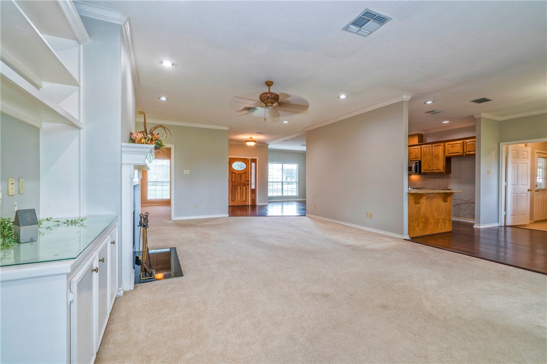 5617 Grand Lake Circ Property Photo 10