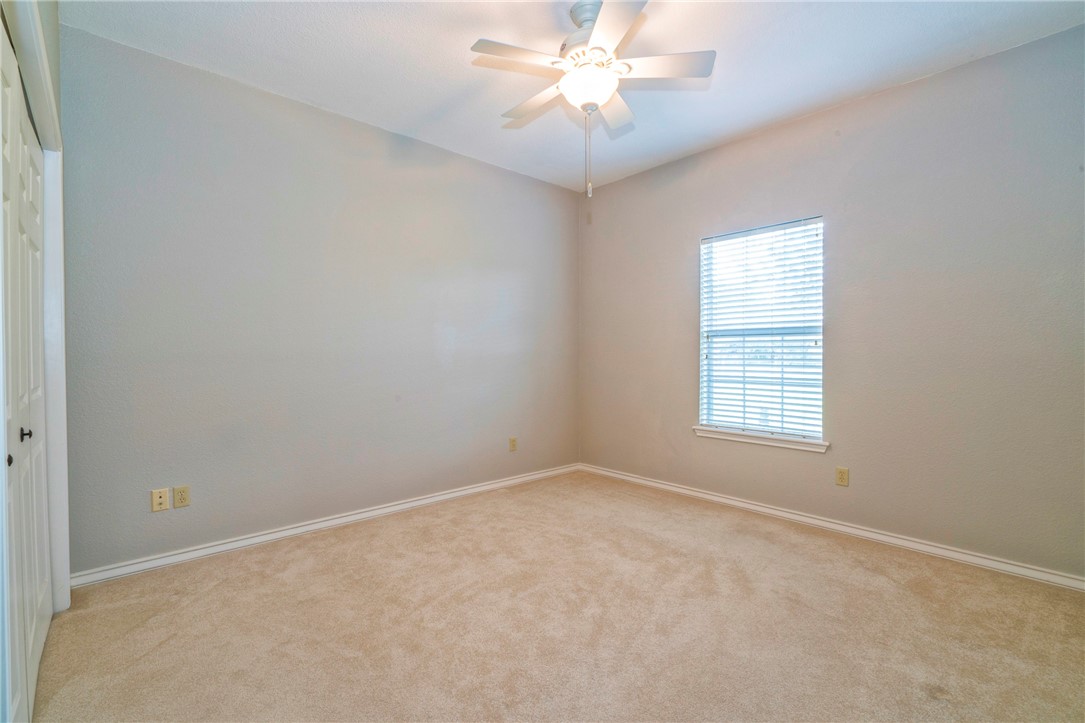 5617 Grand Lake Circ Property Photo 28
