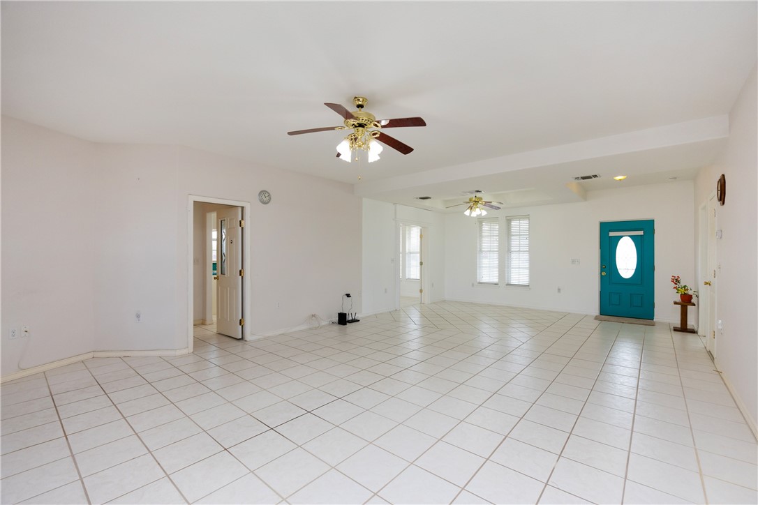 8101 Mt Zion Property Photo 2