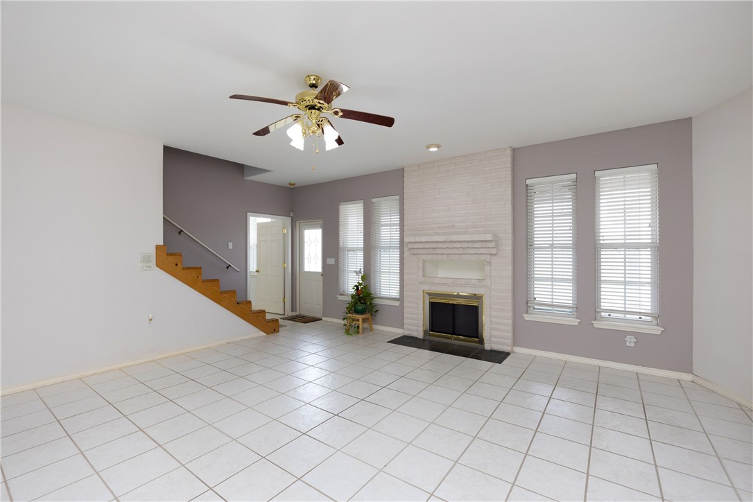 8101 Mt Zion Property Photo 5