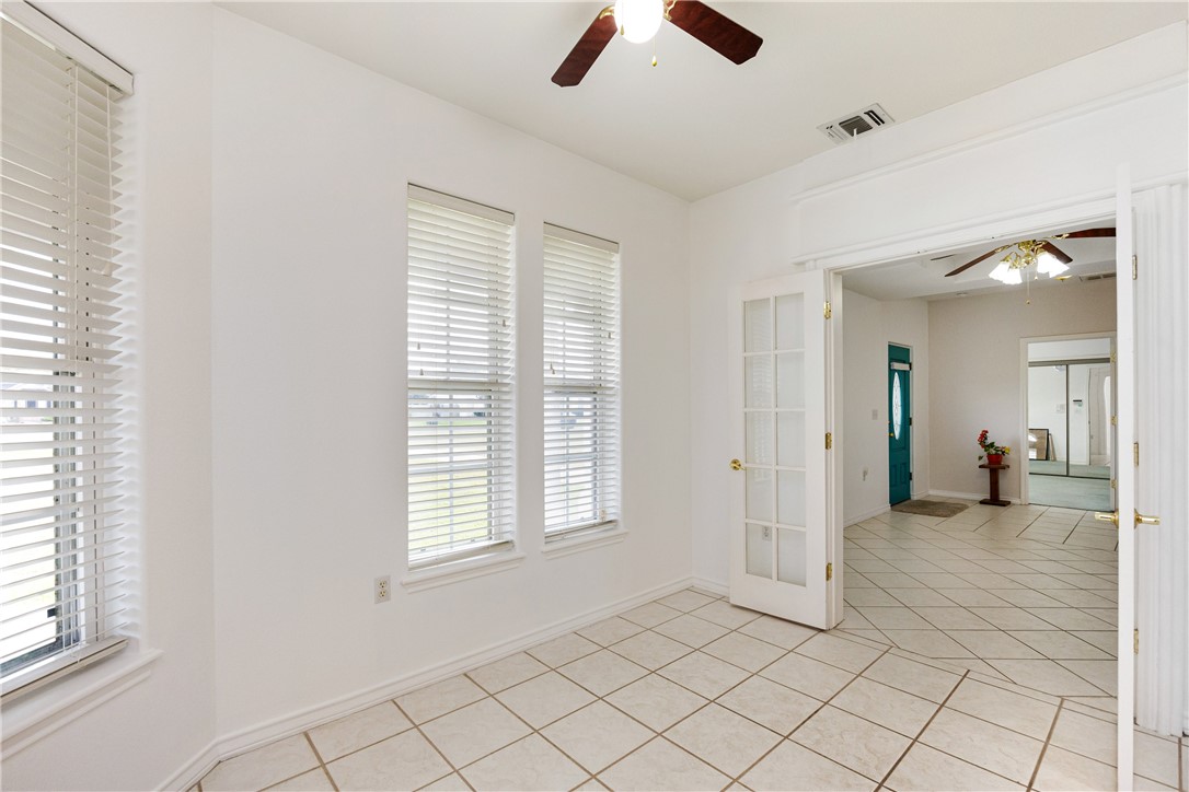 8101 Mt Zion Property Photo 9