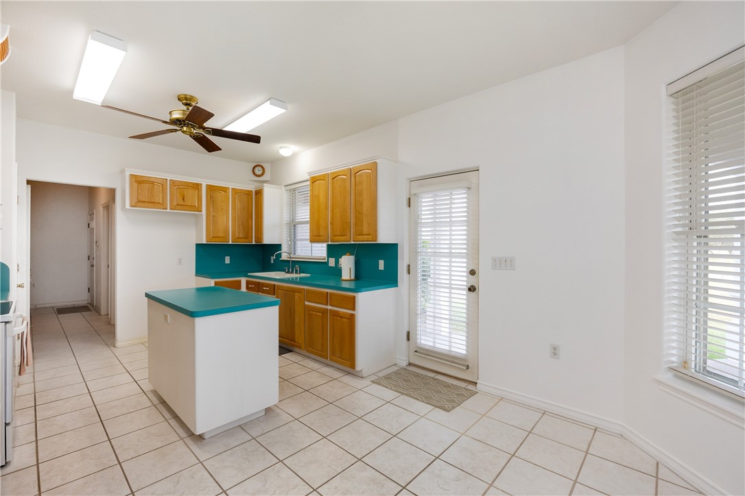8101 Mt Zion Property Photo 13