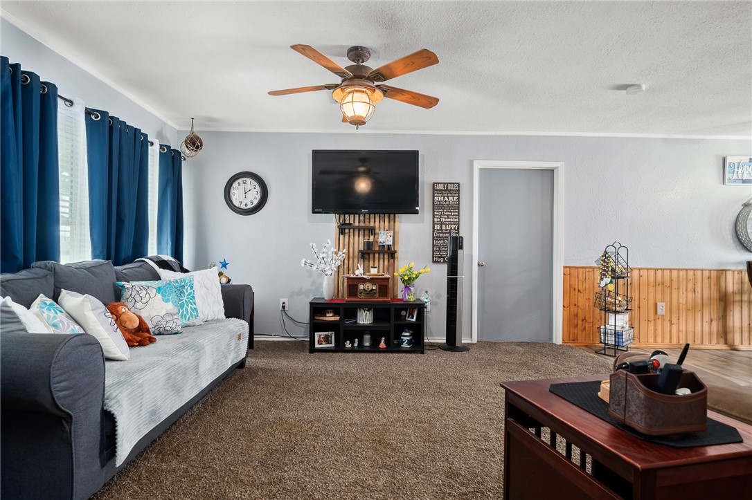 2222 Johnson Property Photo 6