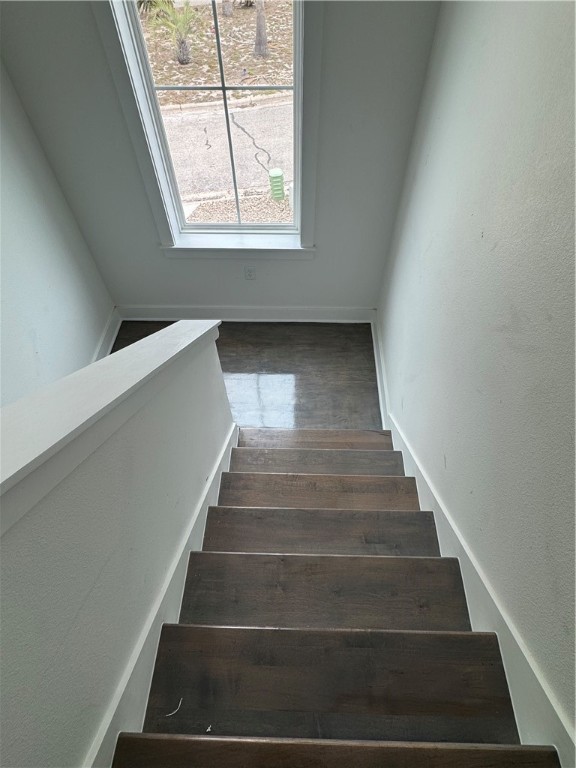 13741 Tajamar St Property Photo 21