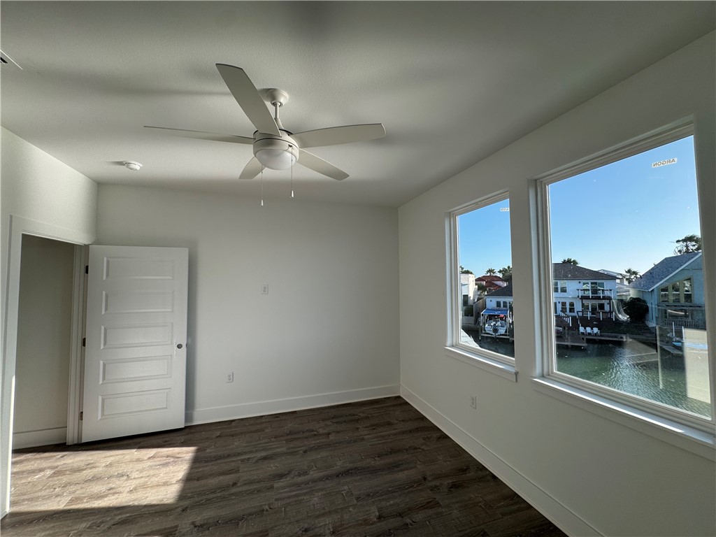 13741 Tajamar St Property Photo 32
