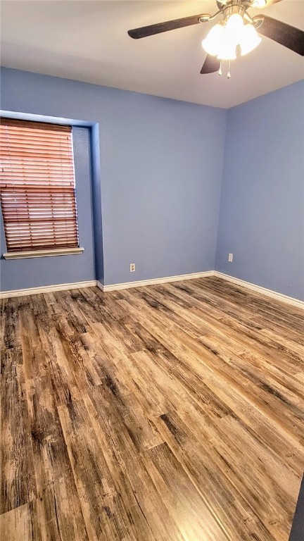 3111 Traylor Blvd Property Photo 19