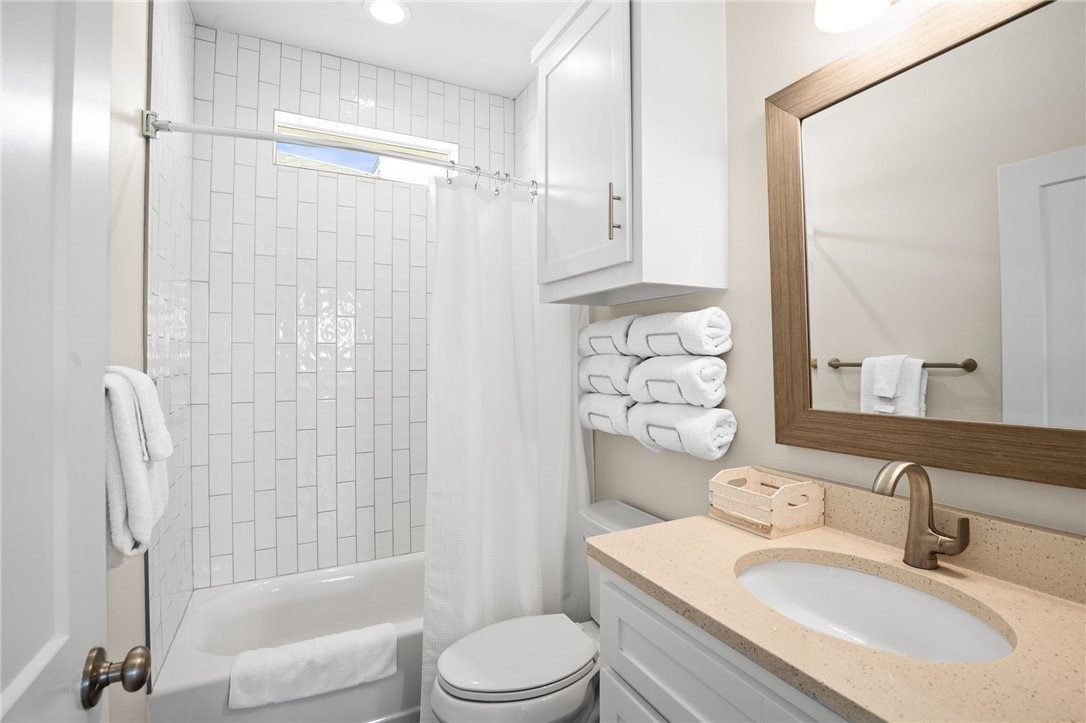 162 La Concha Blvd 10 Property Photo 22