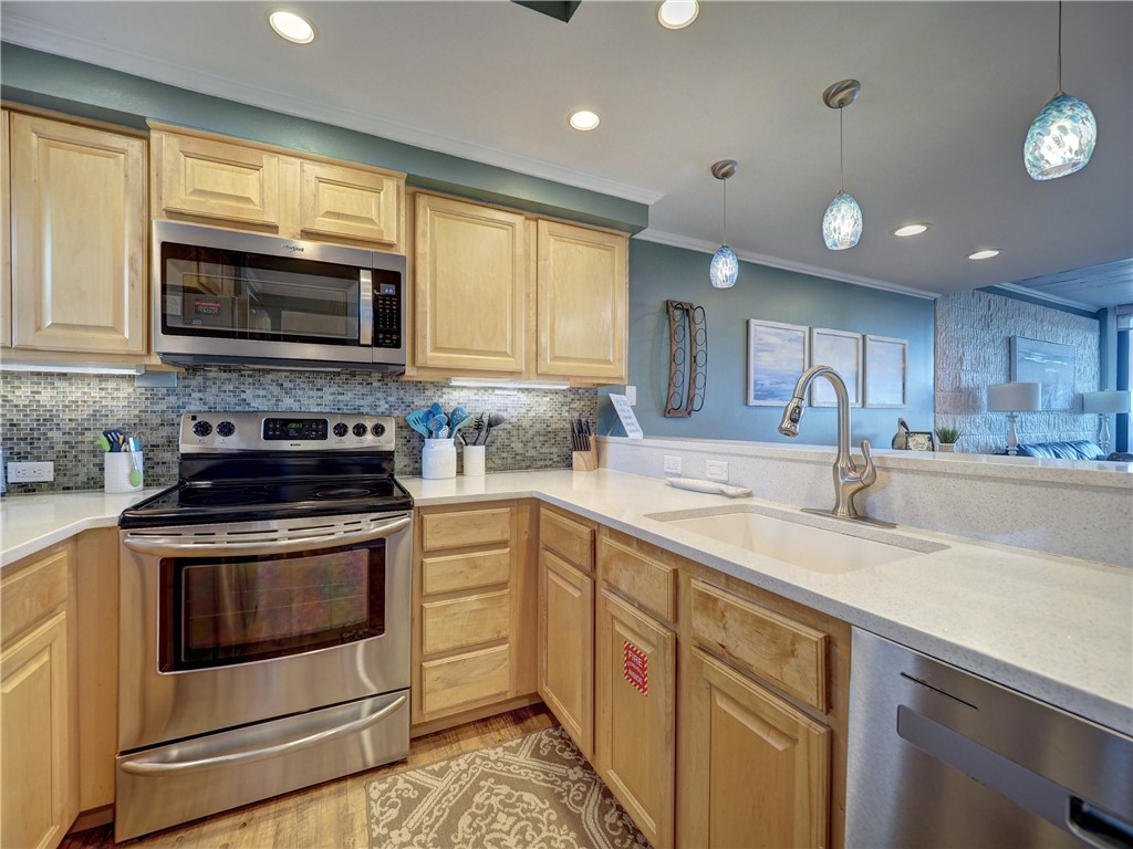 7477 State Hwy 361 Property Photo 5