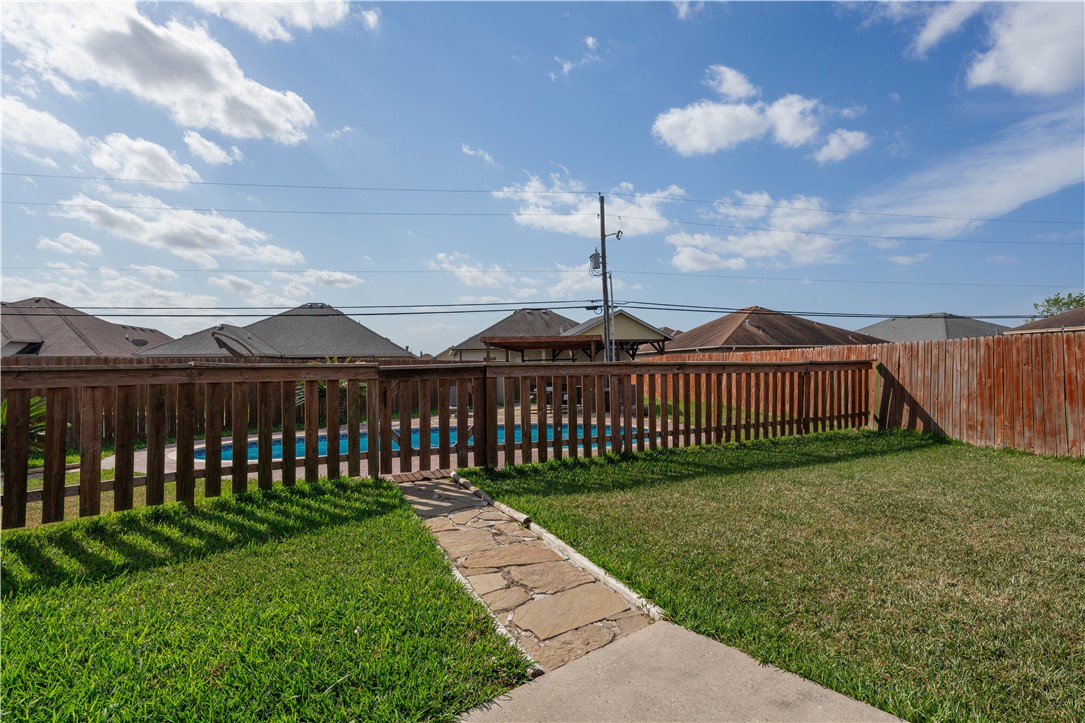 3921 Accrington Ct Property Photo 24