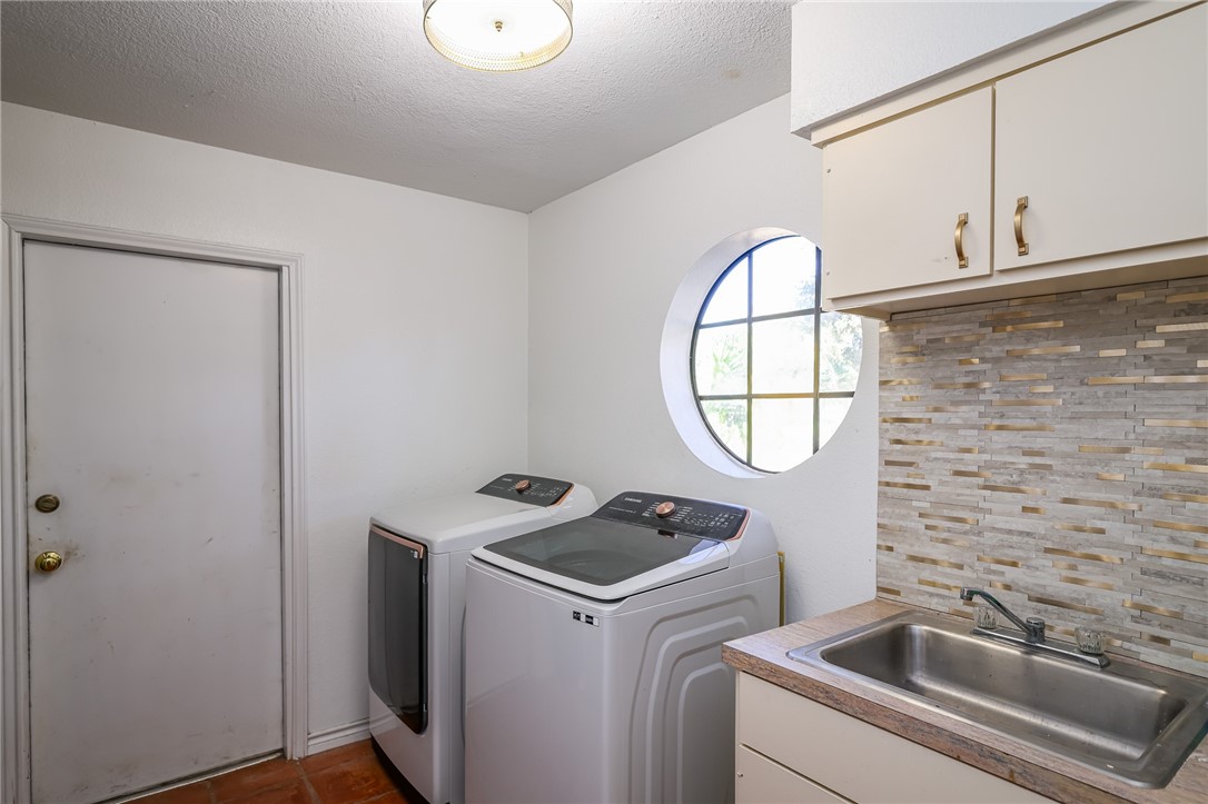 3201 Traylor Blvd Property Photo 34