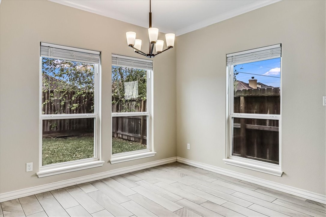 6537 Paddington Dr Property Photo 16
