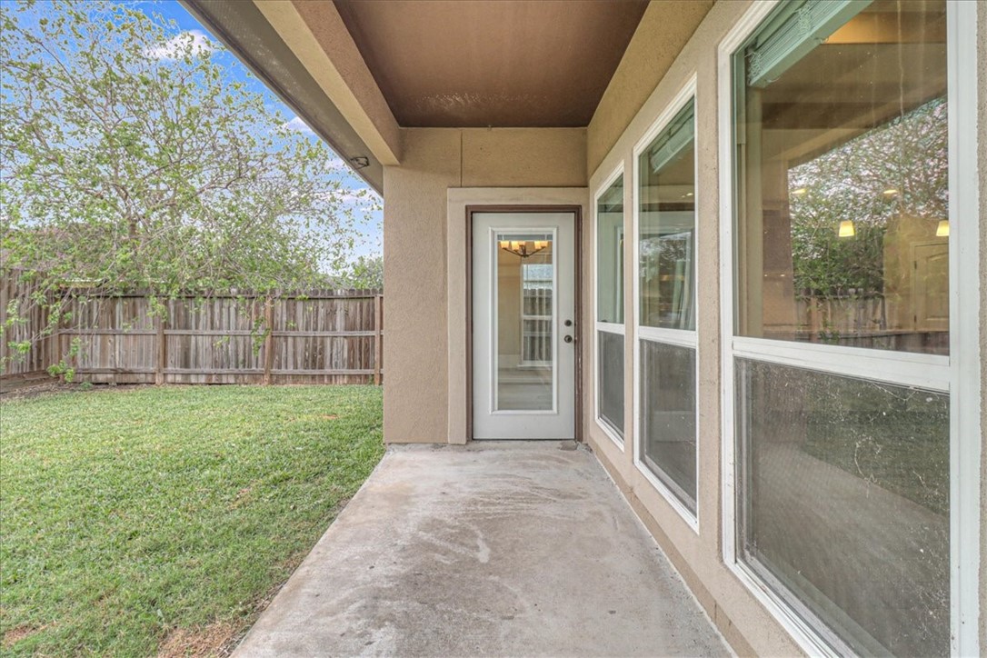 6537 Paddington Dr Property Photo 36