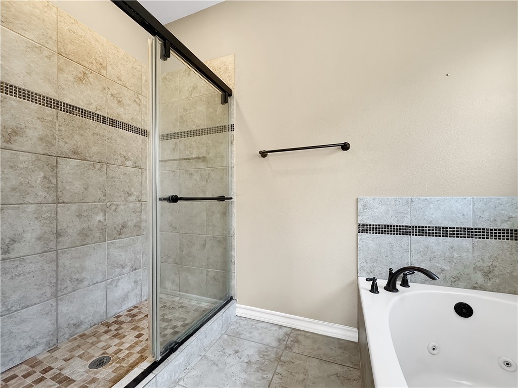 1601 Sea Oak Dr Property Photo 25