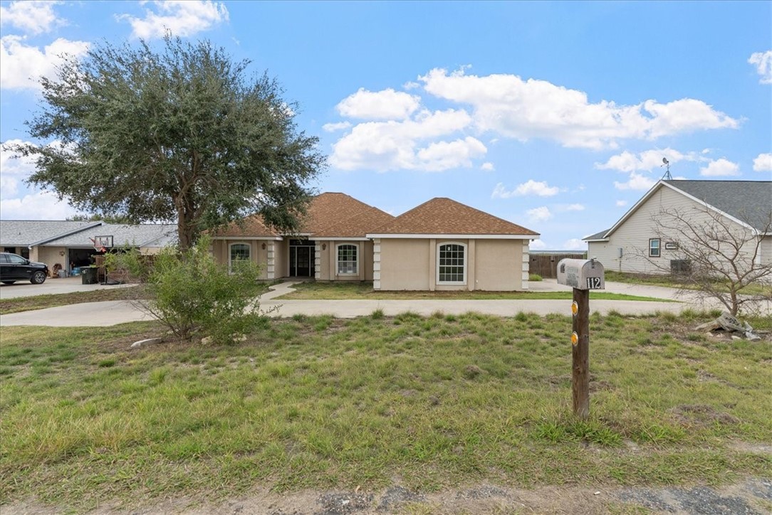 112 Lakeview Trace Property Photo 3