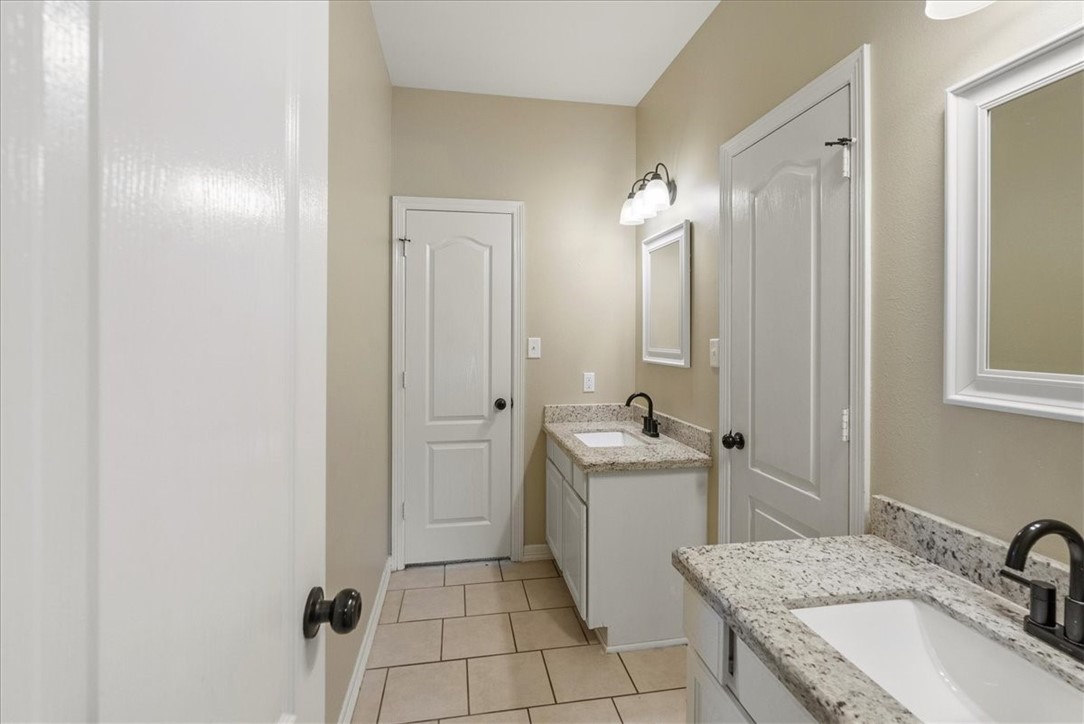 112 Lakeview Trace Property Photo 27
