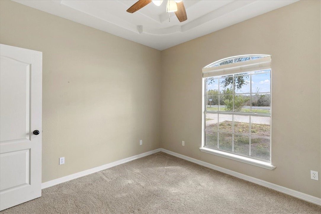 112 Lakeview Trace Property Photo 28