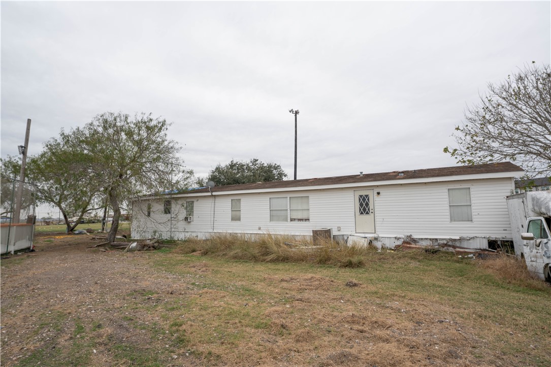 6656 Yorktown Blvd Property Photo 16
