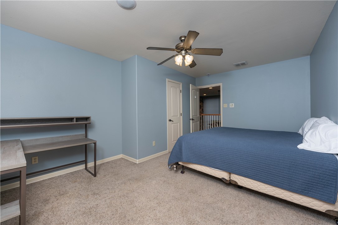 6656 Yorktown Blvd Property Photo 30