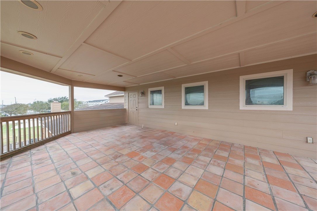6656 Yorktown Blvd Property Photo 36