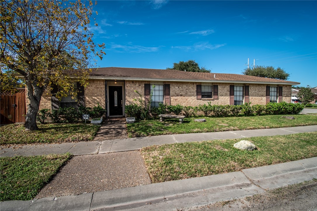 2613 Camargo Dr Property Photo