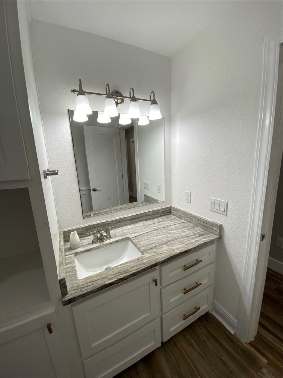 629 Santa Monica Pl Property Photo 22