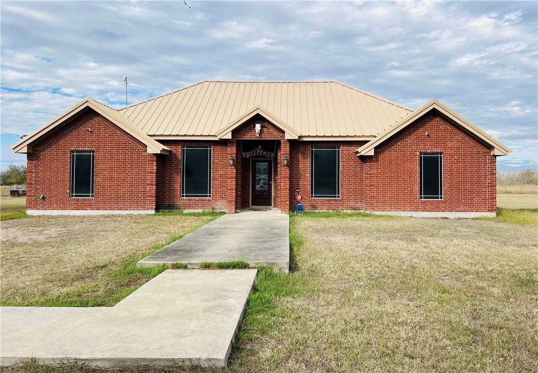 277 Fm 3087 Property Photo 1