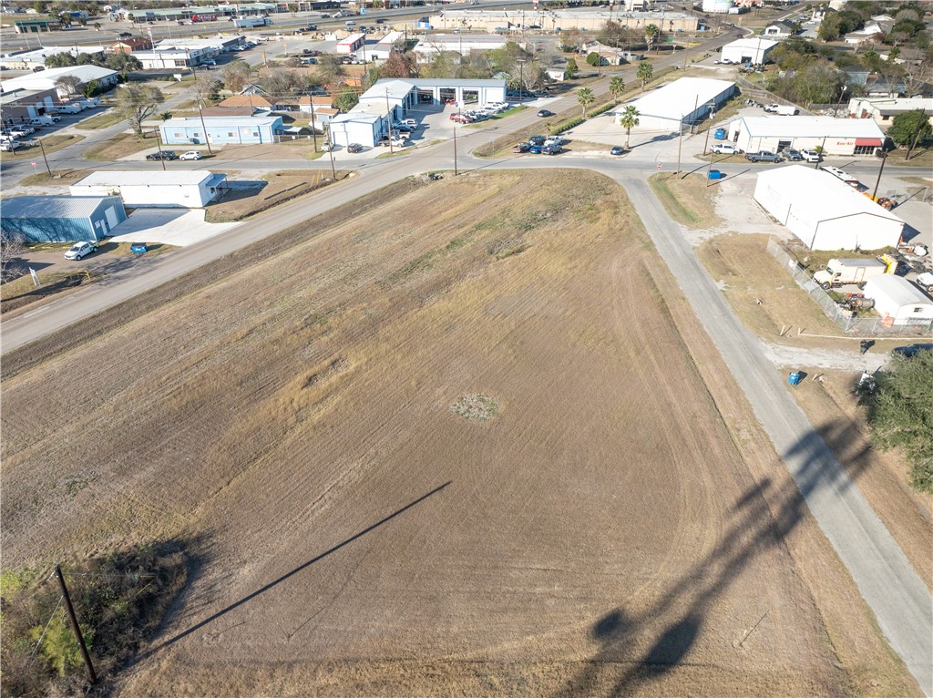 001 Commerce Ave Property Photo 1