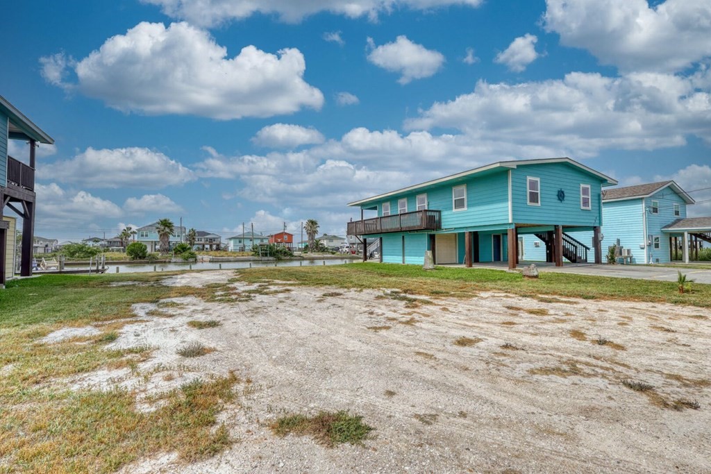 193 Sailfish Dr Property Photo 2