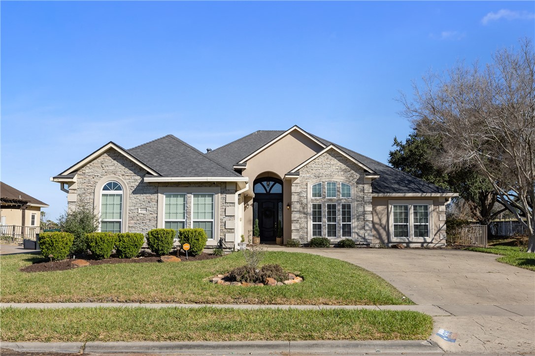 4338 Spring Creek Dr Property Photo 1