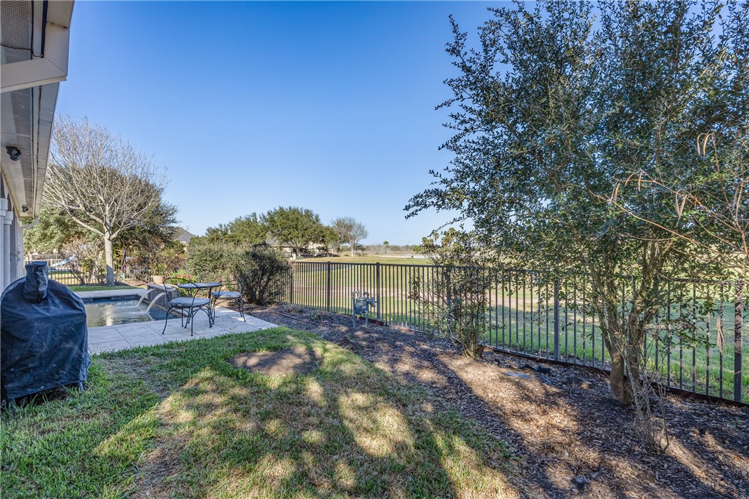 4338 Spring Creek Dr Property Photo 37