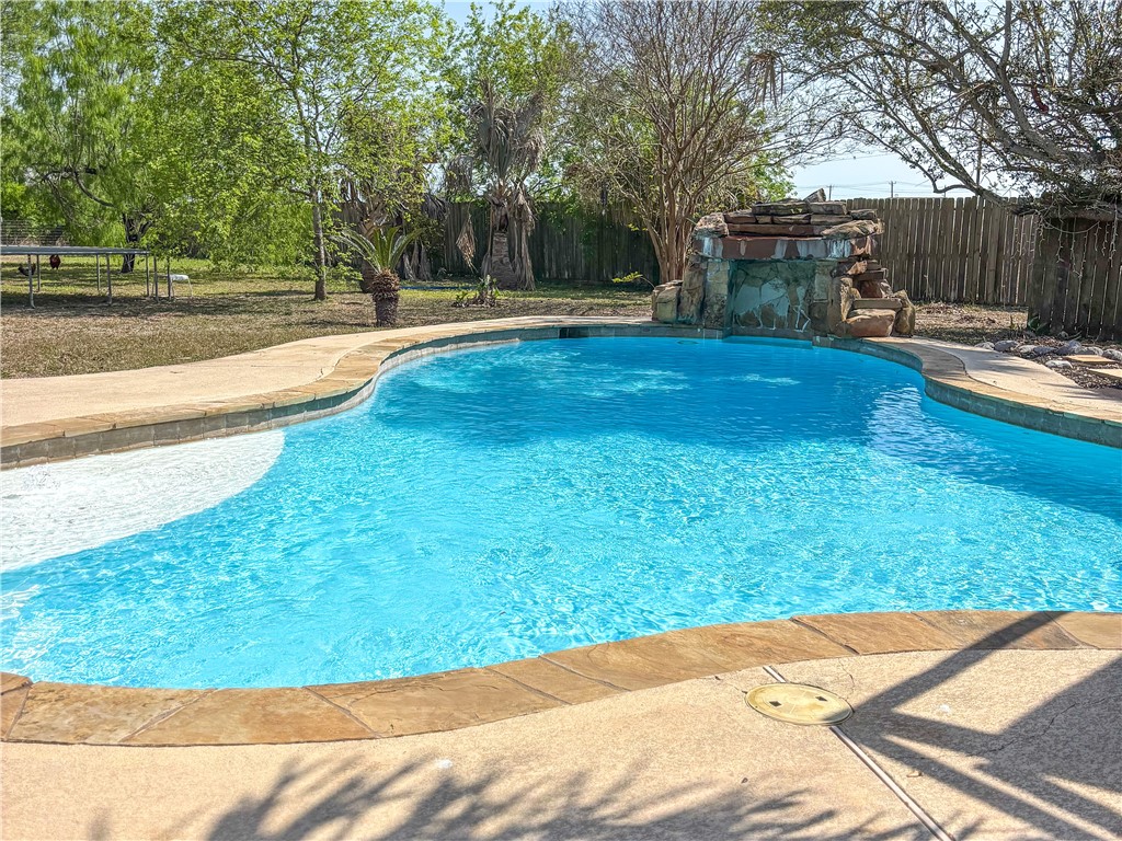 4774 Fm 2986 Property Photo