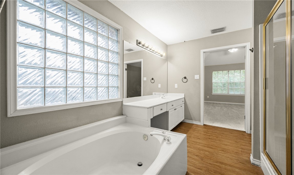 3037 Shady Creek Lane Property Photo 16