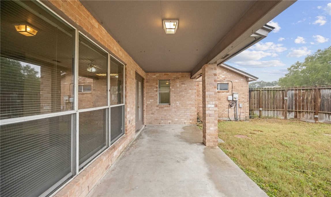 3037 Shady Creek Lane Property Photo 23