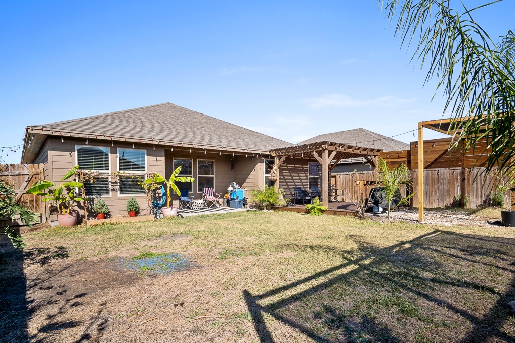 3906 Targaryen Way Property Photo 17