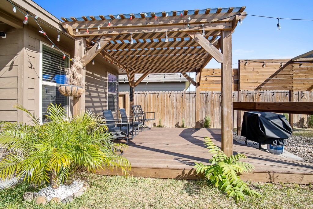 3906 Targaryen Way Property Photo 19