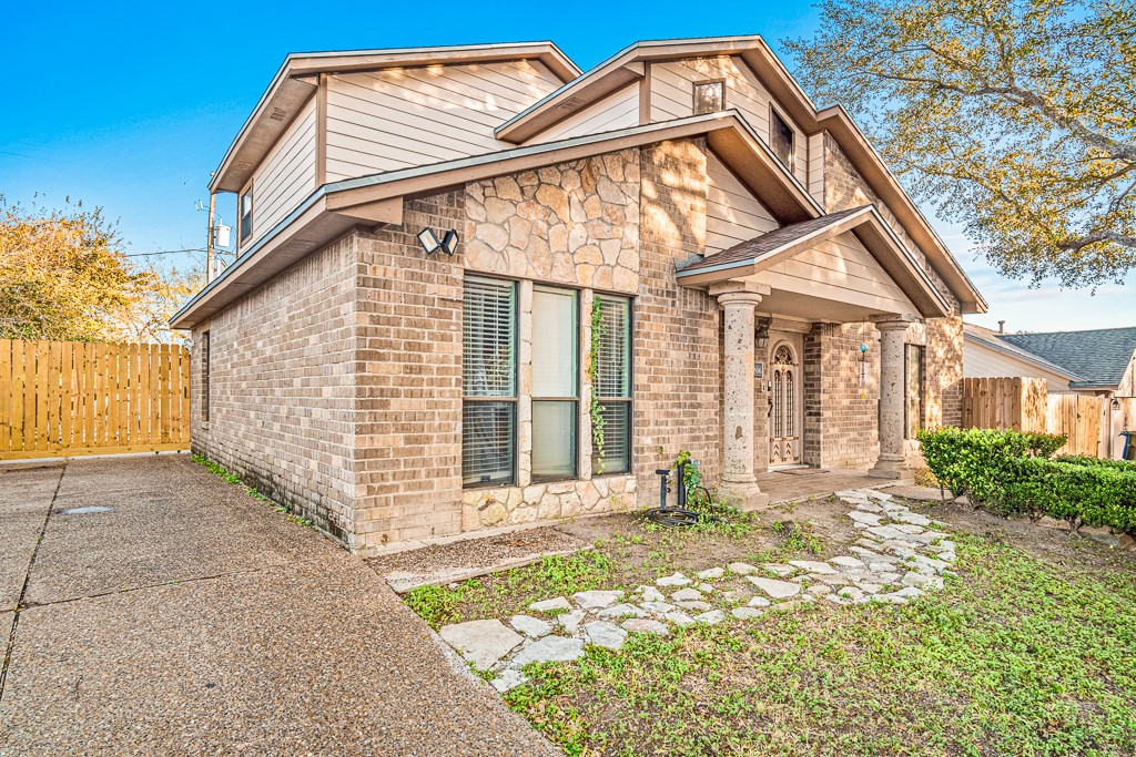 3806 Granite Peak Dr Property Photo 16