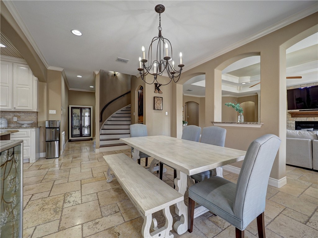204 Black Diamond Property Photo 9