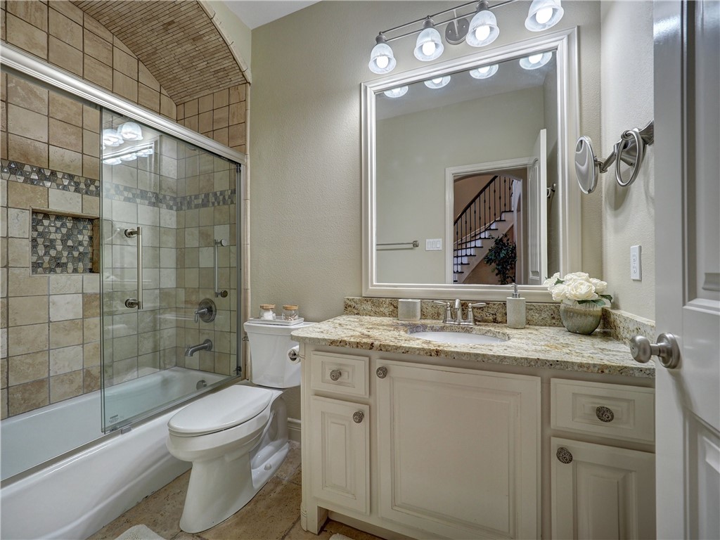 204 Black Diamond Property Photo 18