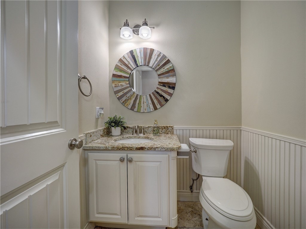 204 Black Diamond Property Photo 19