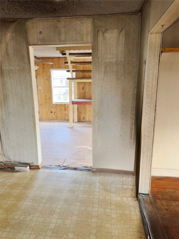 2446 Prescott St Property Photo 6