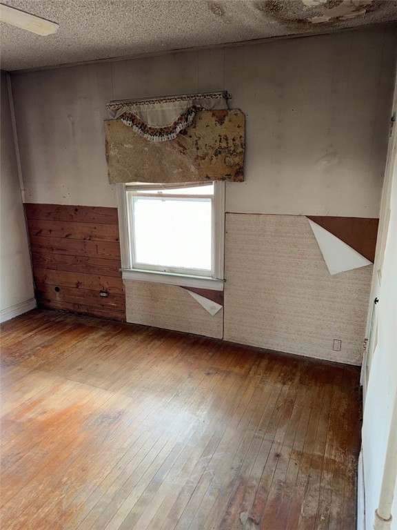 2446 Prescott St Property Photo 10