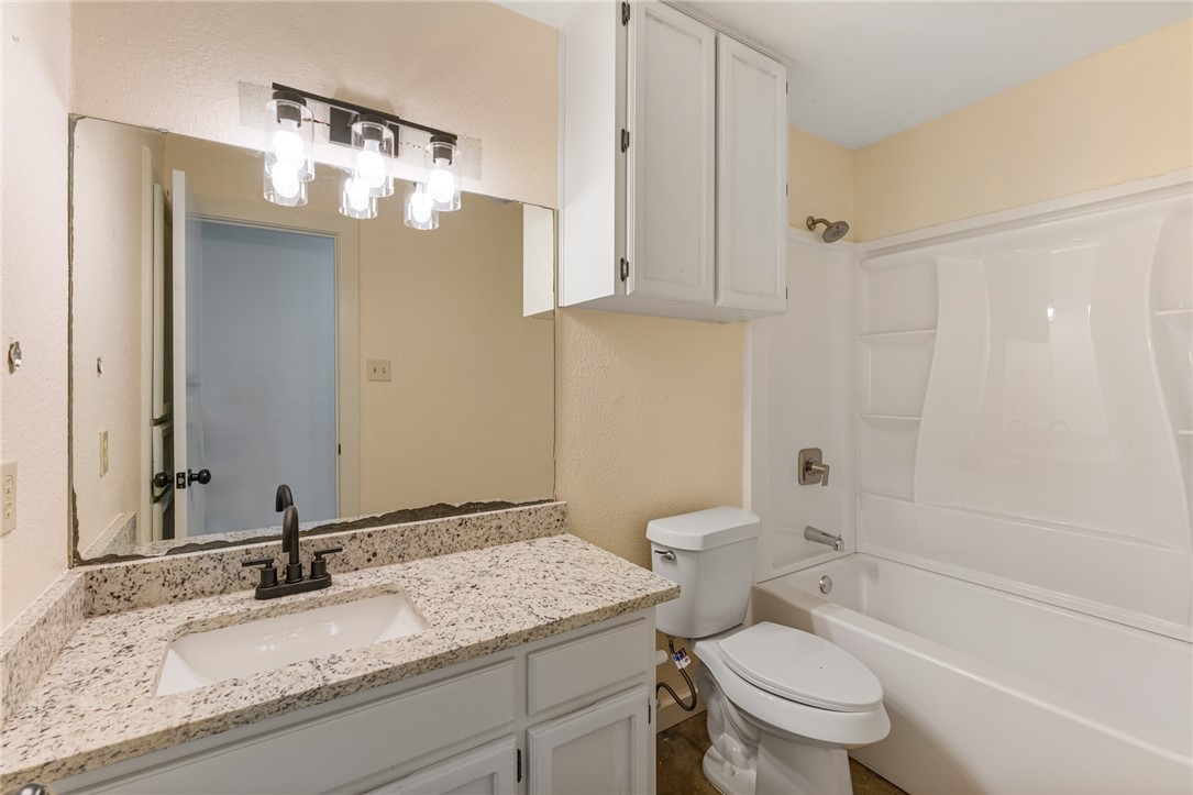 6030 Pendleton Dr Property Photo 20