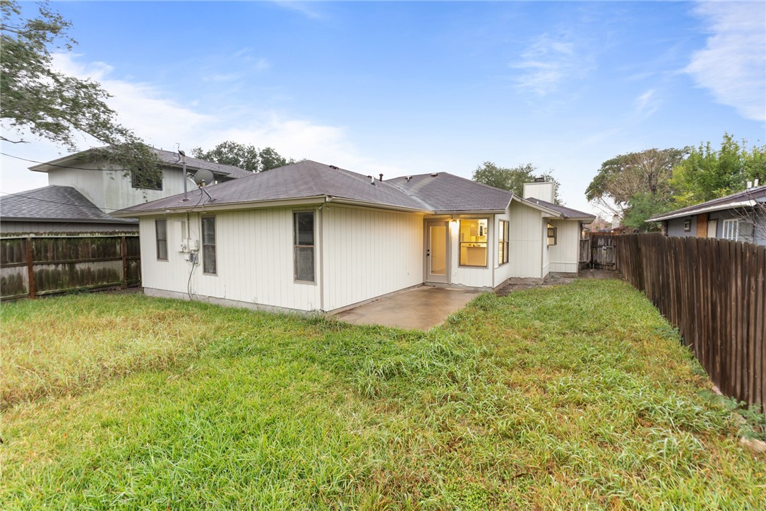 6030 Pendleton Dr Property Photo 21