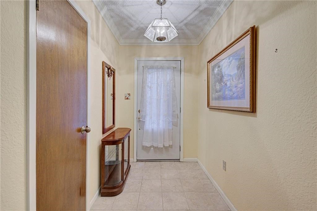 7692 Lang Property Photo 5