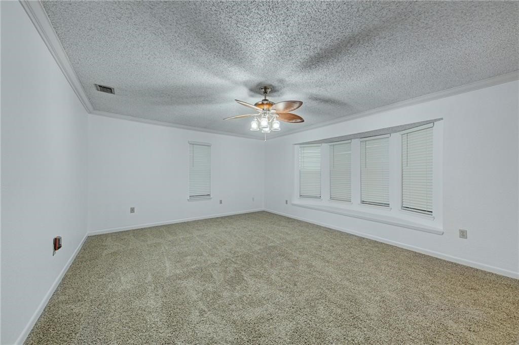 7692 Lang Property Photo 6