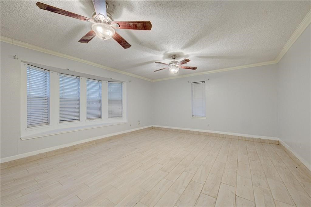7692 Lang Property Photo 13