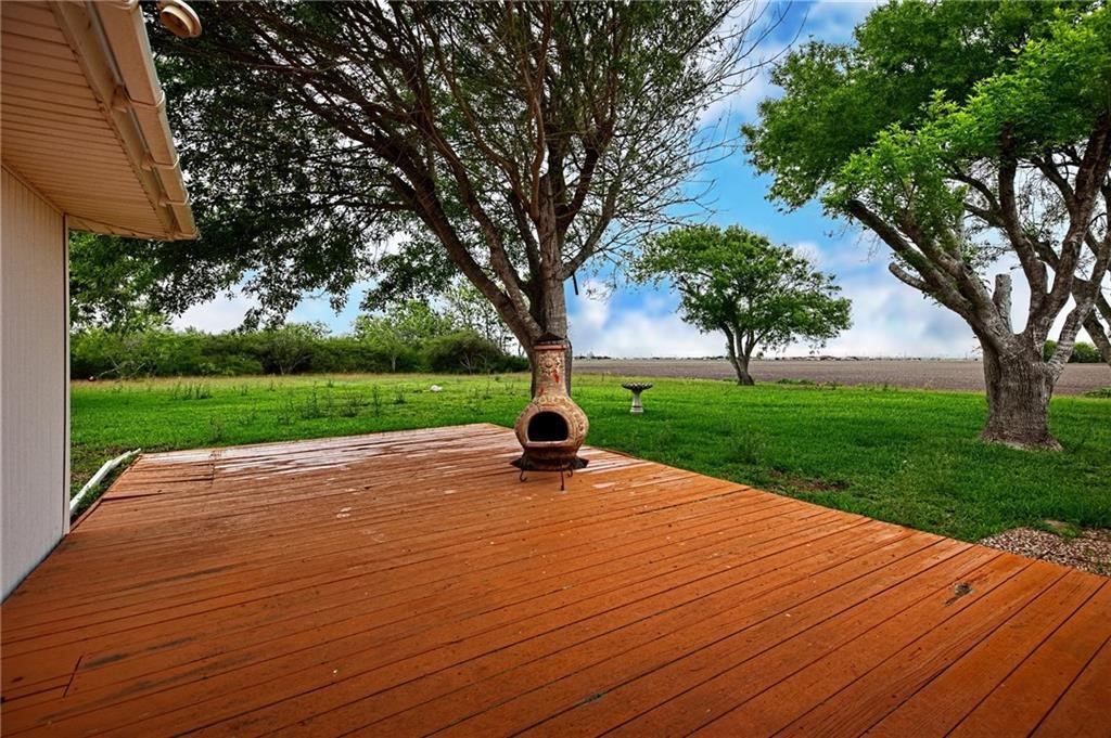 7692 Lang Property Photo 16