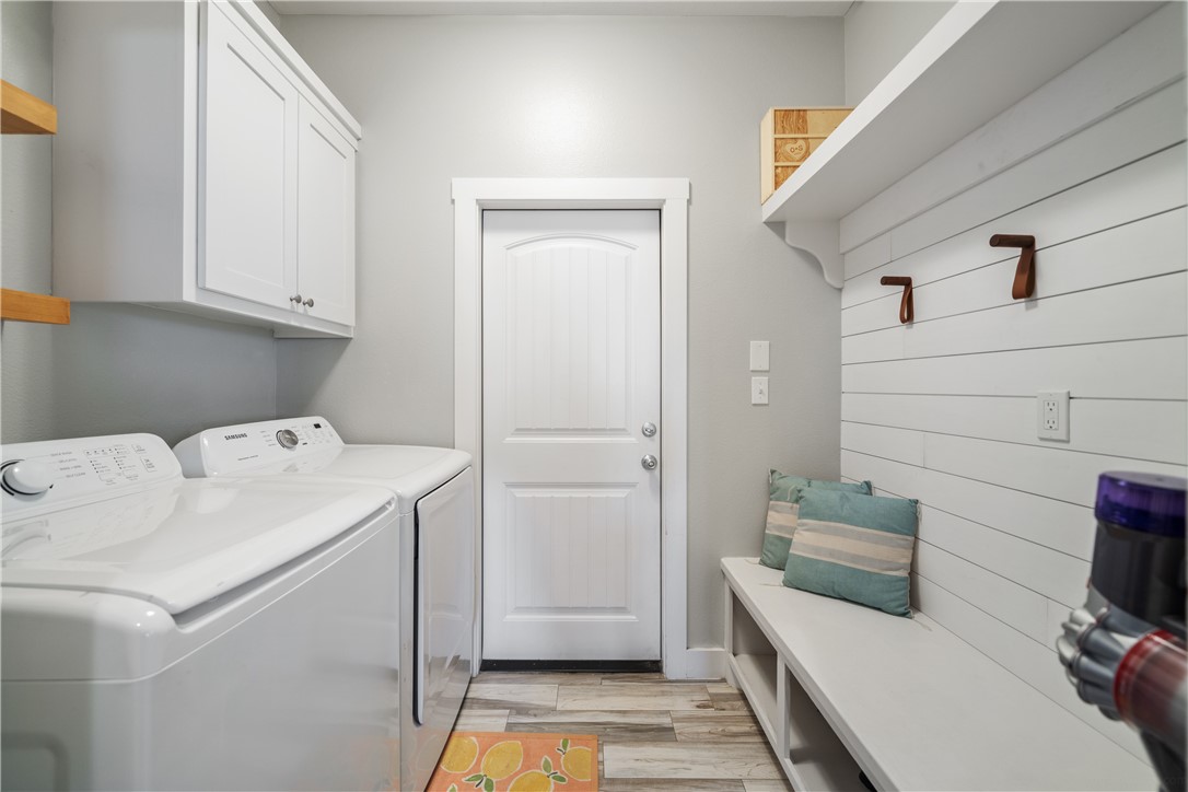 15438 Escapade St Property Photo 18