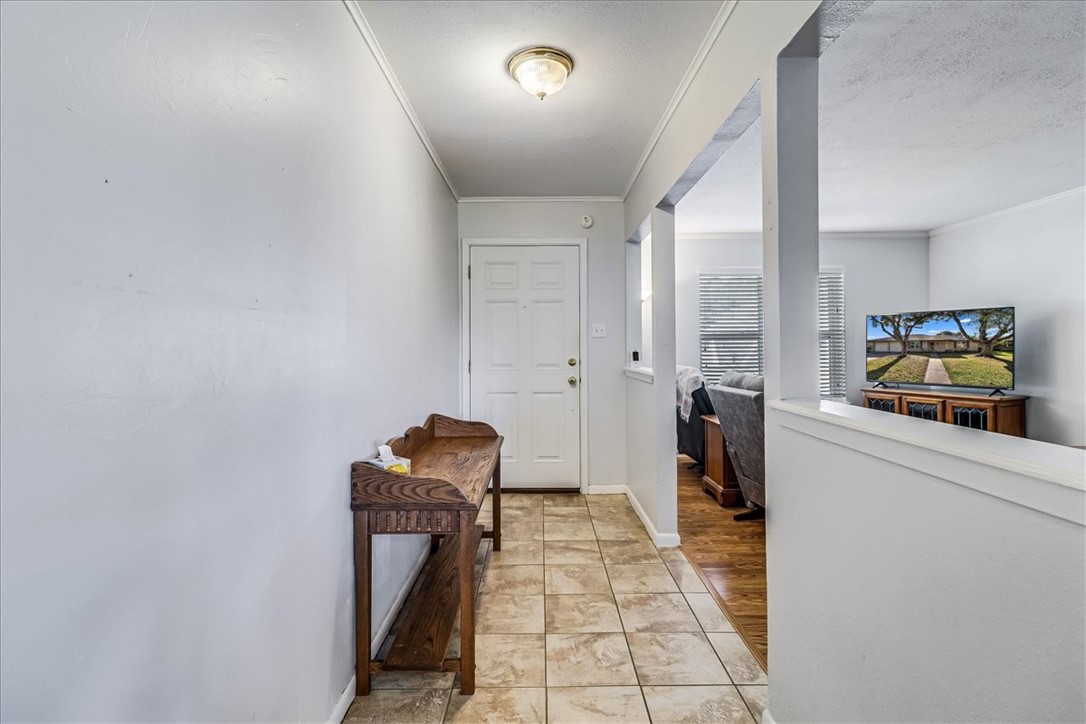 4513 Snead Dr Property Photo 3