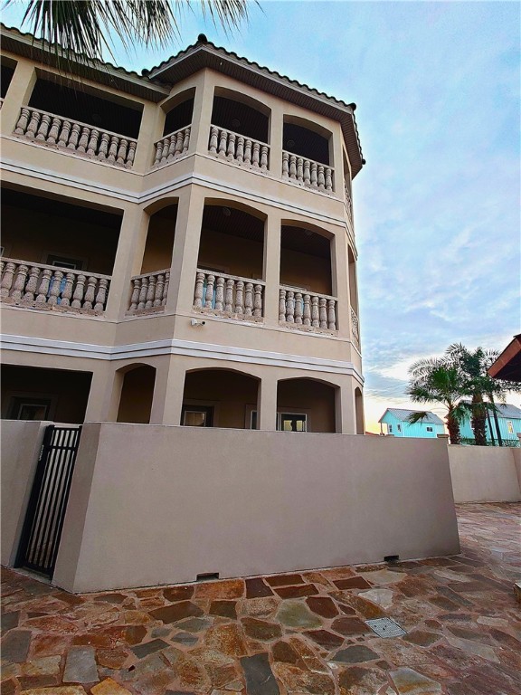 14910 Leeward Dr Property Photo 8